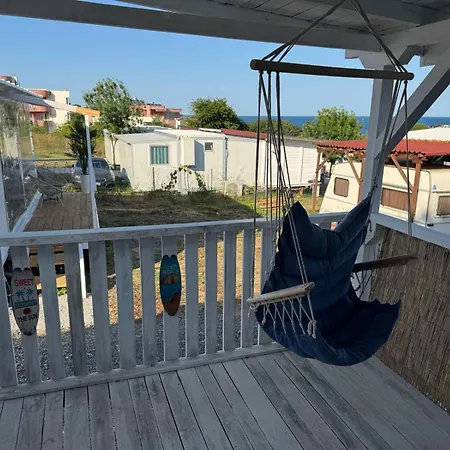 וילה Purple & Violet