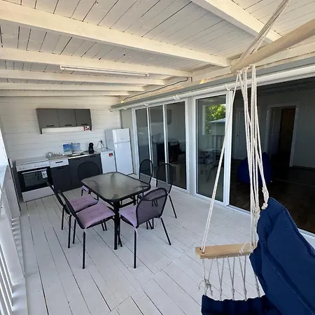 Purple & Violet Вилла Царёво